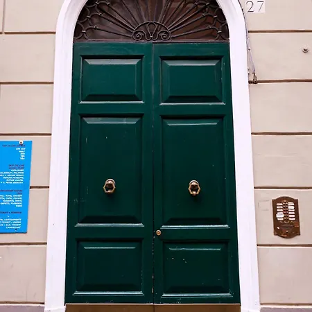 Dolce Domus Esedra