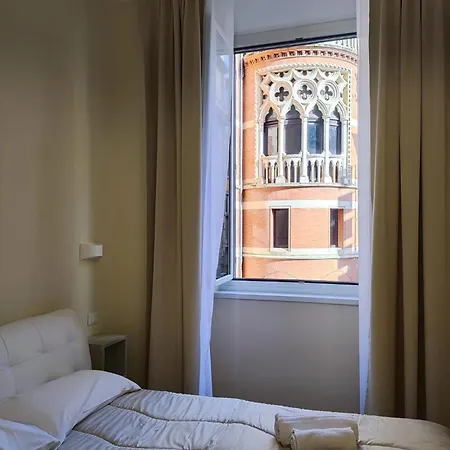 شقة Dolce Domus Esedra *