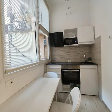 Dolce Domus Esedra Daire *