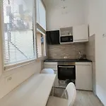 Dolce Domus Esedra Appartement *